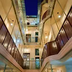 D\' Artist Hotel
