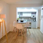 Montañeses 2830 Modern Flat
