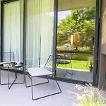 Amazing Oasis In Heart Of Palermo Hollywood -C1A-