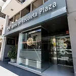 Ayres Recoleta Plaza