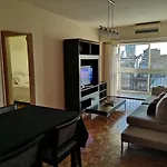Amplio Departamento Con Vista Abierta Al Cielo De Buenos Aires