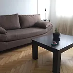 Departamento Muy Luminoso En El Centro Para 3 Personas