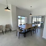 Departamento A Estrenar Con Pileta Para 4- Rio 5