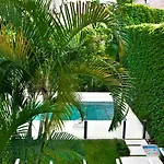 Casa Caravan - Plant Based Concept House