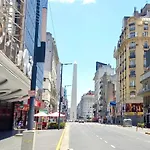 Obelisco 818