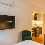 Studio Arce Suite Con Piscina Y Laundry