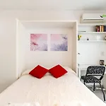 Espacio C/ Patio Privado, Lavadora Y Tv Premium