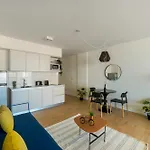 Be Libertador - 3 Lux 9 Pax Lofts 12