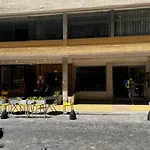 Apartamento En Monserrat.