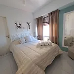 SELIZ SUITES LUMINOSO, CON COCHERA y DESAYUNO OPCIONAL EN CERCANÍA