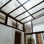 Casa Compartida Con Patio Y Sol