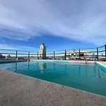 Cozy Apartment In Movistar Arena