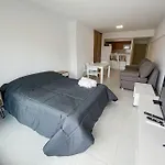 Moderno Estudio Con Balcon Y Piscina- 5L