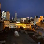 A Cuadras Del Obelisco Y Metros De Galerias Pacifico