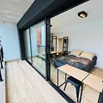 Studio Premium Canitas