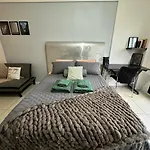 Departamento Para 3 Cerca De Uade