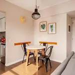 Live & Enjoy Buenos Aires In Central Recoleta -12J-