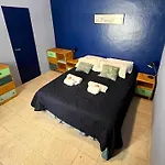 Sabatico Travelers Hostel & Guesthouse