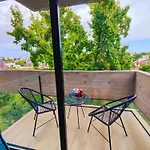 Fascinante Apart Moderno Con Balcon, Pura Luz Y Serenidad
