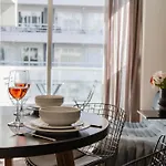 Lino Deluxe Apartment
