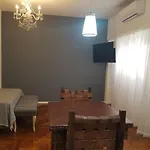 Bonpland Studio V