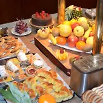 Art Deco Hotel & Suites