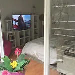 Araoz 2055
