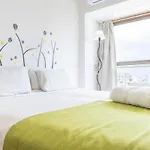 Callao Plaza Suites