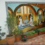 Lola House