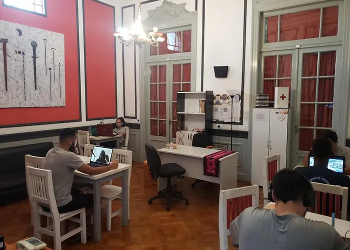 Tinta Roja Residencia Estudiantil