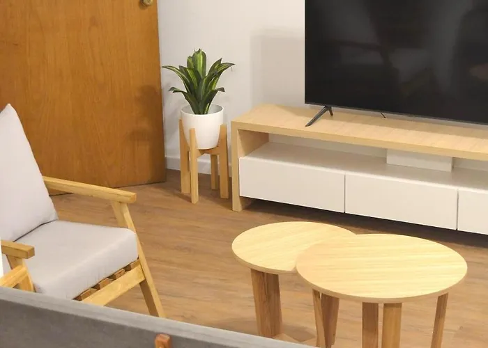 Departamento Centrico - 5 Ambientes - Ideal Grupos Y Familias - Buenos Aires