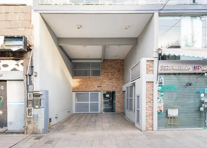 Espacio C/ Patio Privado, Lavadora Y Tv Premium