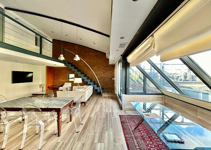 Amplio Loft En Puerto Madero A Pasos Del Puente De La Mujer Y Casa Rosada