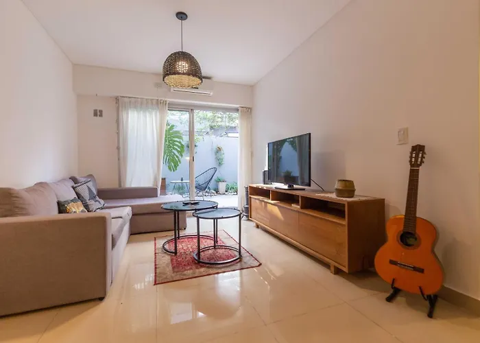 Exclusivo Departamento De Dos Ambientes Con Patio. Modernidad Y Sofisticacion Al Alcance De Tu Mano