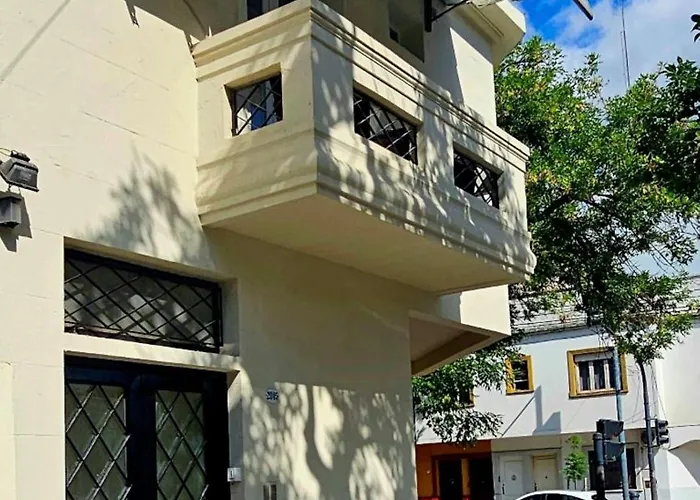 Nelly\'S Apartment