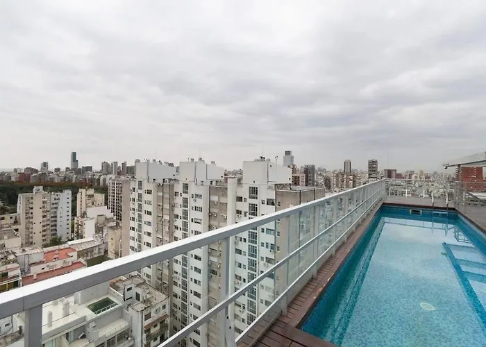 Luxury Tower With Pool & Gym Sleeps 4