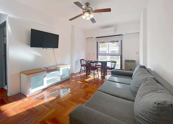 Spacious And Cozy Apartment In The Heart Of Palermo