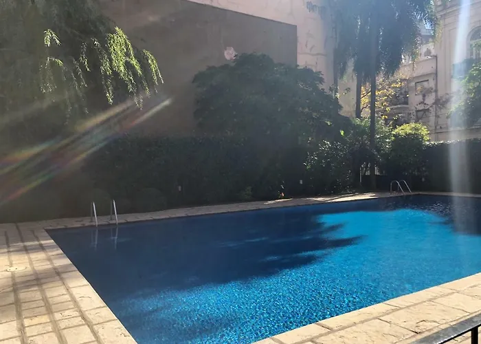 Excelente departamento con pileta y jardin en el barrio de Belgrano