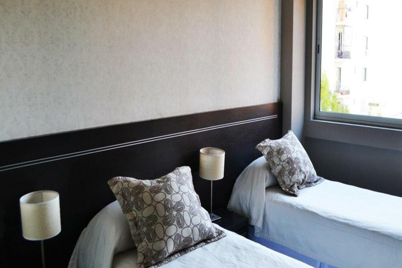 Sarum Design 3*