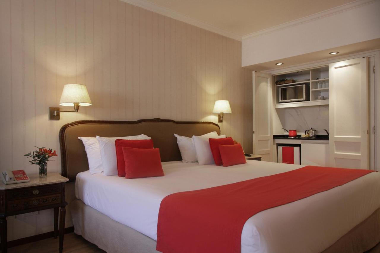 Acomodação com café da manhã  Ramada By Wyndham Centro 4*