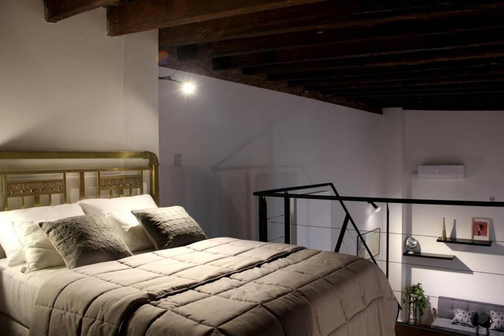 Amazing New Loft 2 -historical Building San Telmo * Ciudad Autónoma de Buenos Aires