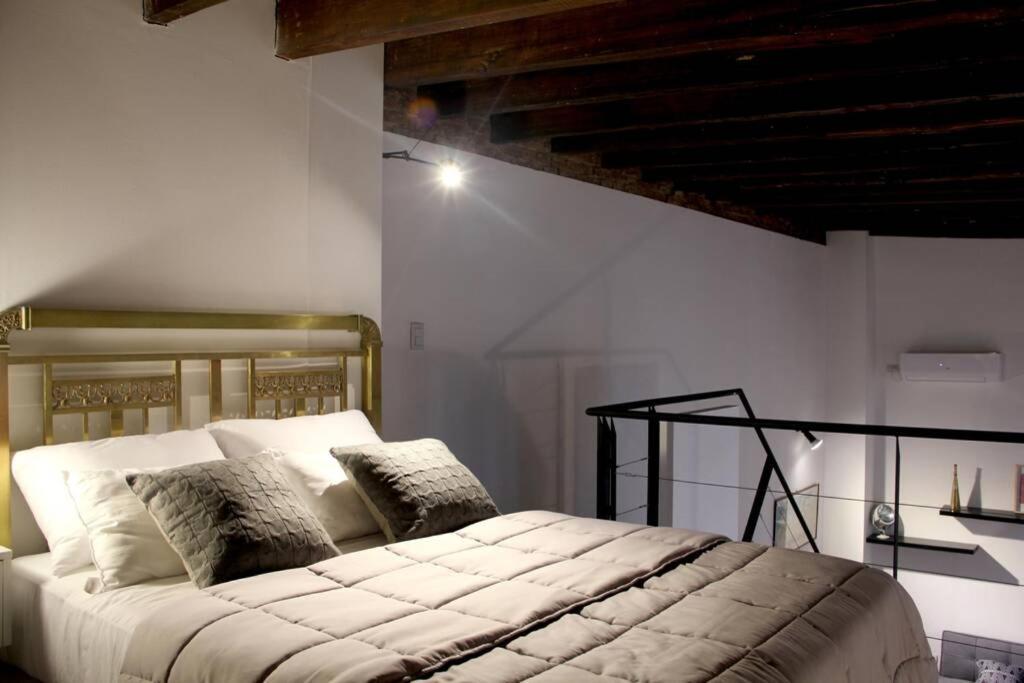 Amazing New Loft 2 -historical Building San Telmo * Ciudad Autónoma de Buenos Aires