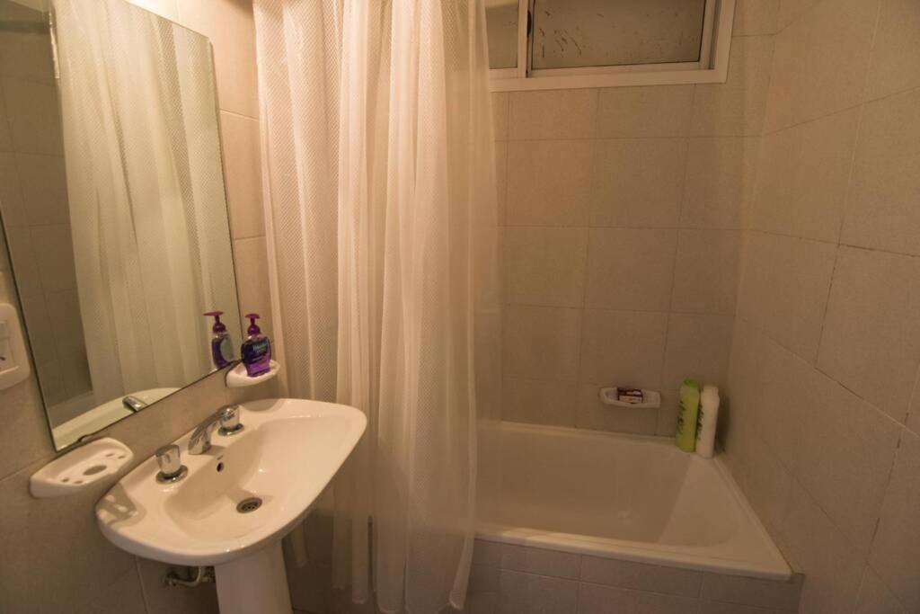 Perfecta Ubicación En Palermo Soho! Cálido Departamento! *