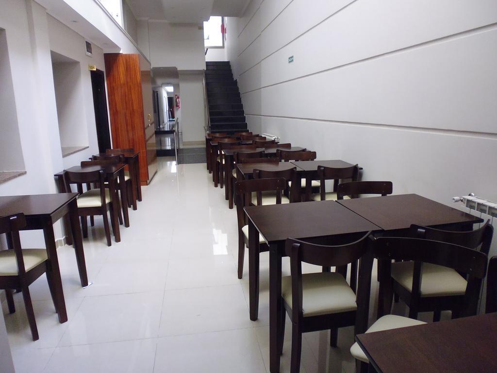 Athos Hotel 3*