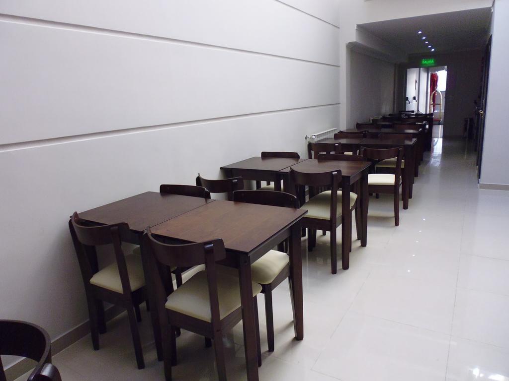 Athos 3* Ciudad Autónoma de Buenos Aires