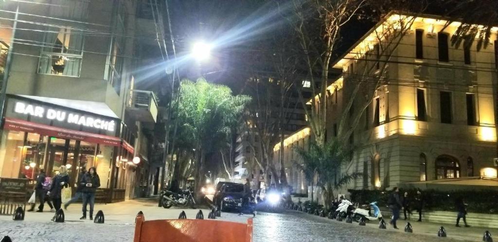 En Palermo Hollywood * Ciudad Autónoma de Buenos Aires