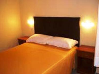 Yinzo Hotel 2*