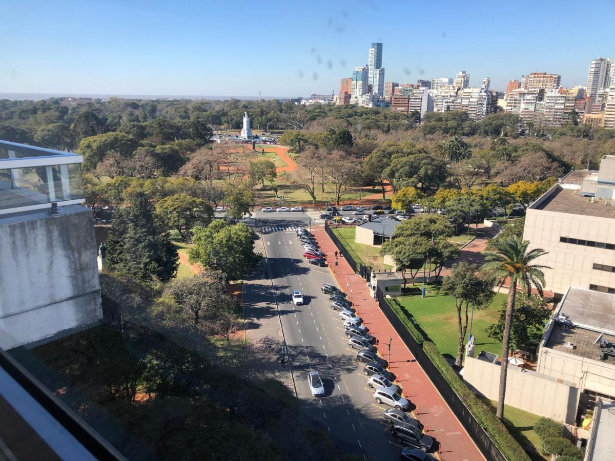 Av Kennedy Y Cerviño A Metros Embajada Eeuu