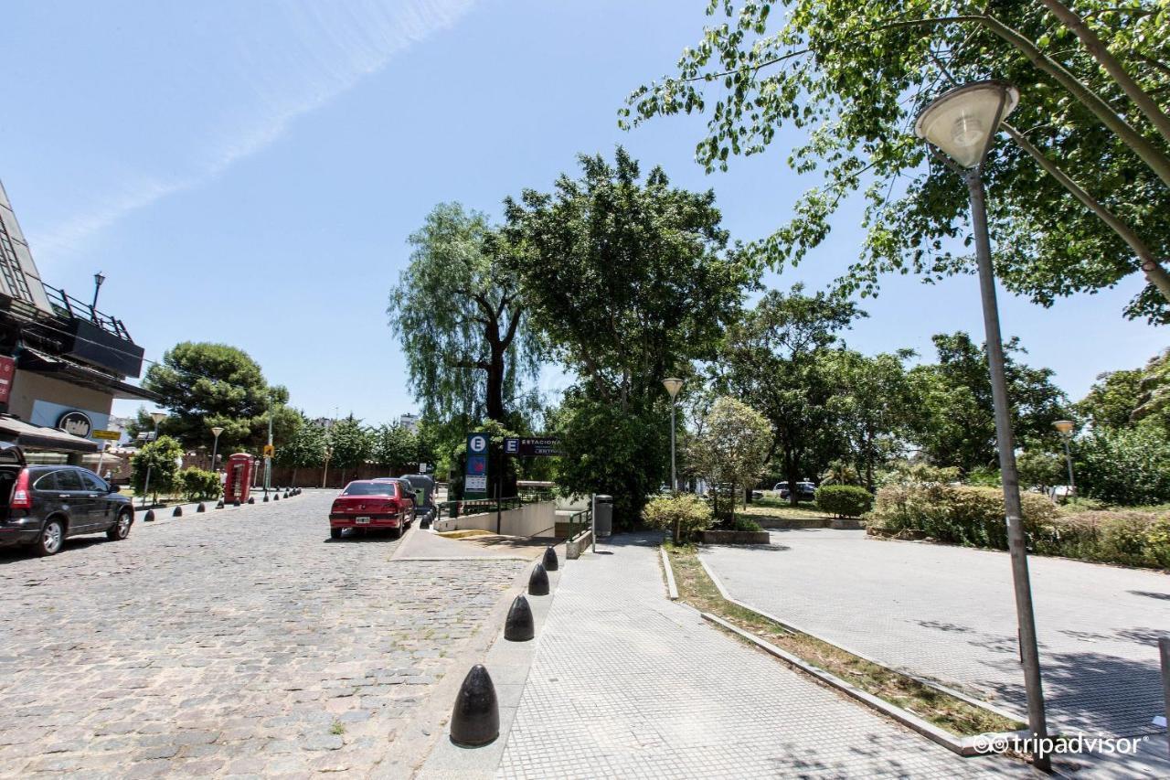 Ayres Recoleta Plaza * Ciudad Autónoma de Buenos Aires