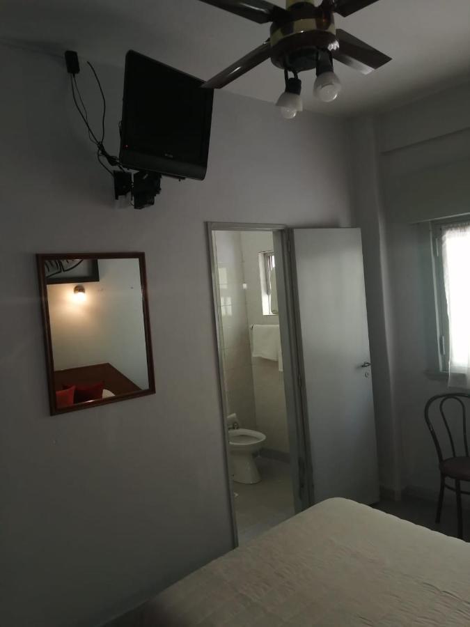 Hotel Confortable En Palermo Omega 2*